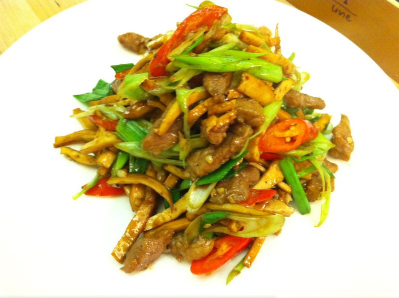 豆干炒肉絲