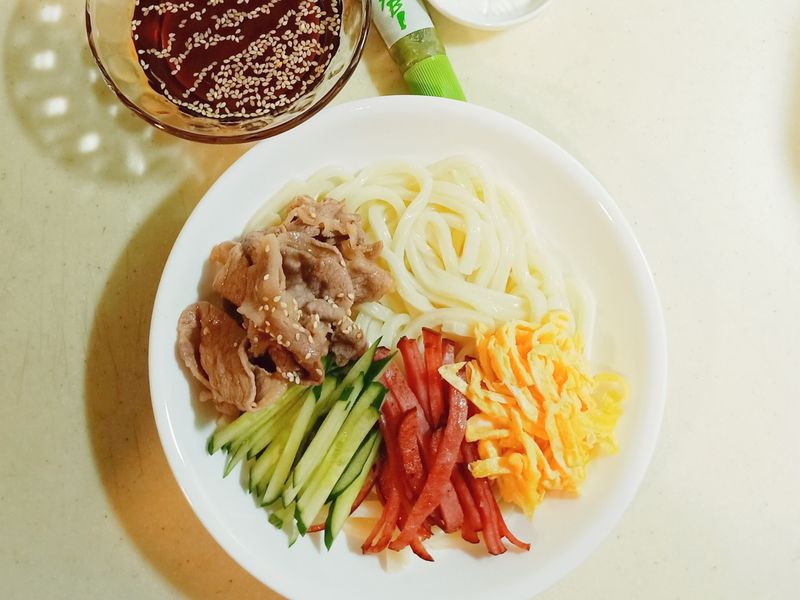 日式烏龍涼麵