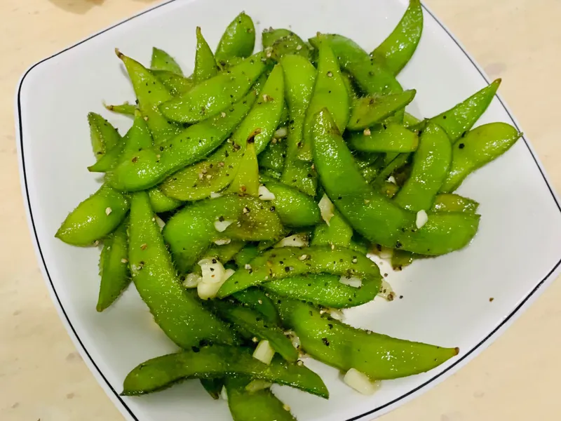 涼拌毛豆