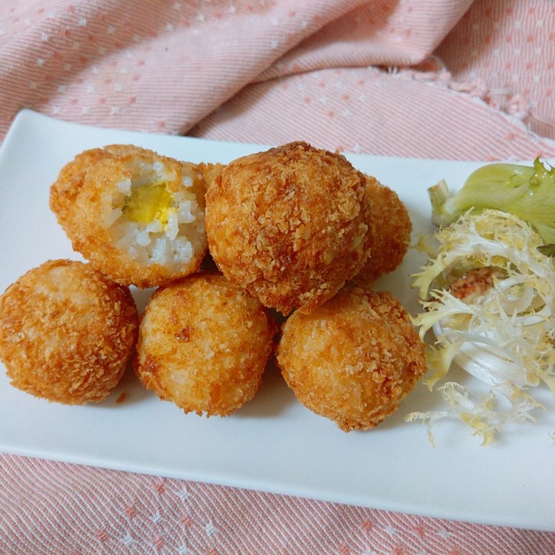 炸飯糰丸子