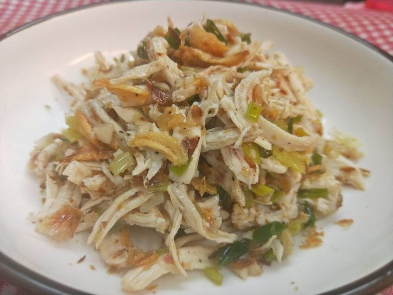 油蔥花酥之去皮低脂雞胸肉