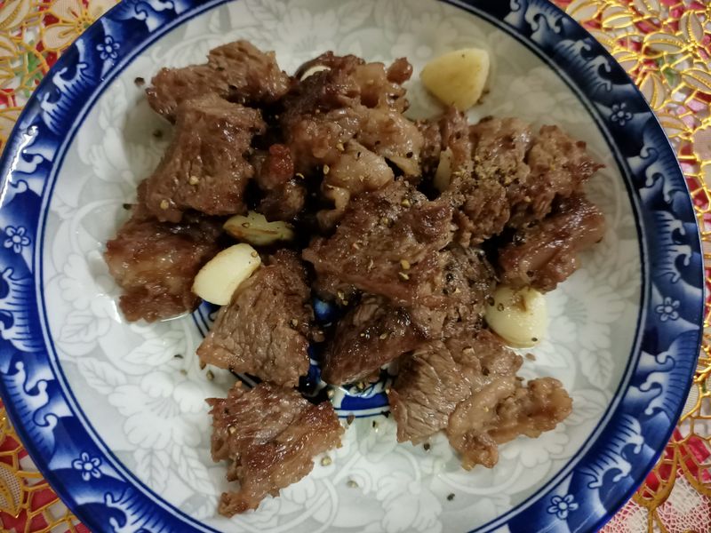 煎蒜頭牛排