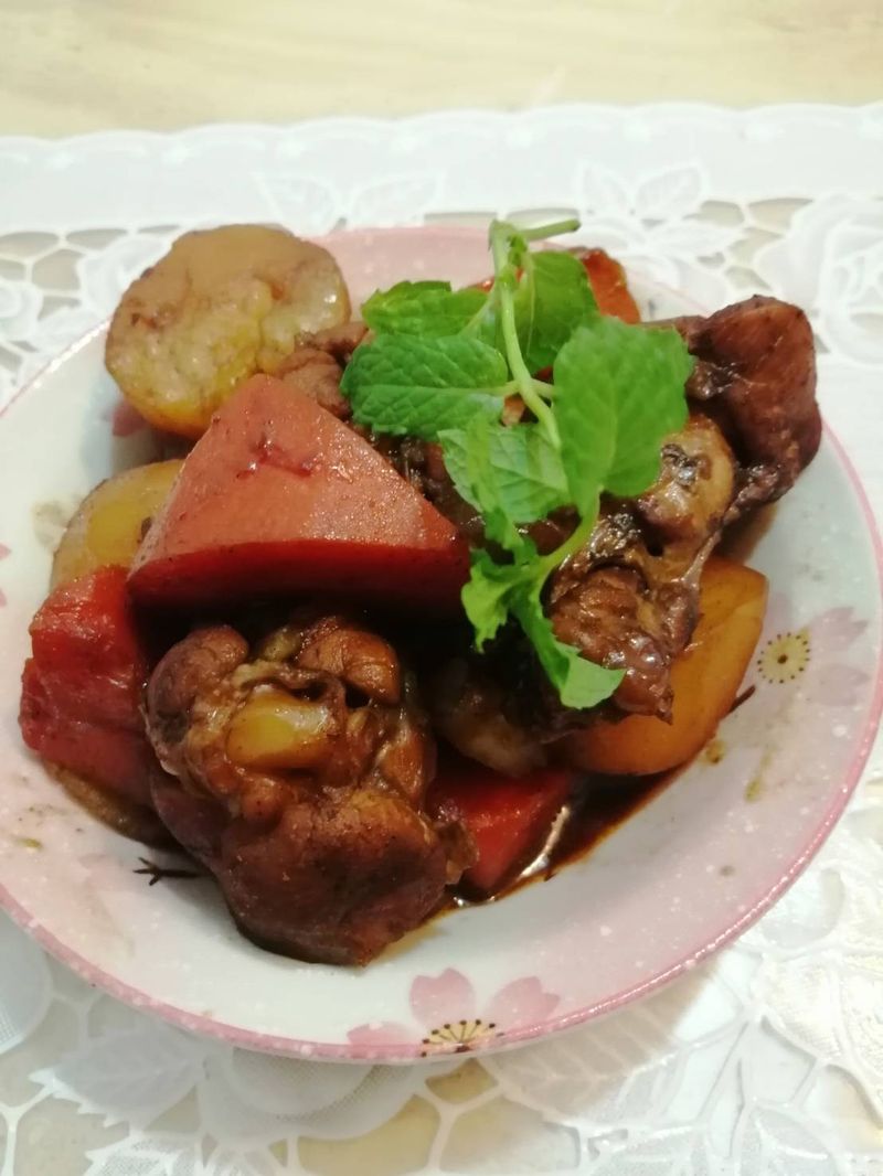 日式馬鈴薯燉小雞腿