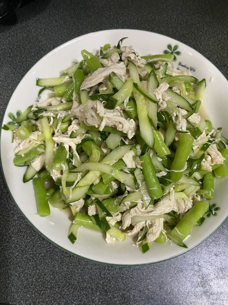 椒鹽雞肉絲