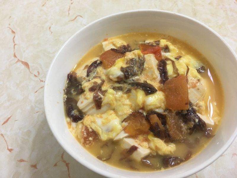 番茄豆腐紫菜蛋花湯