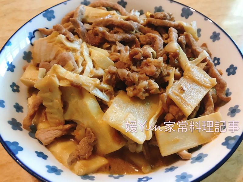 。脆筍炒肉絲。