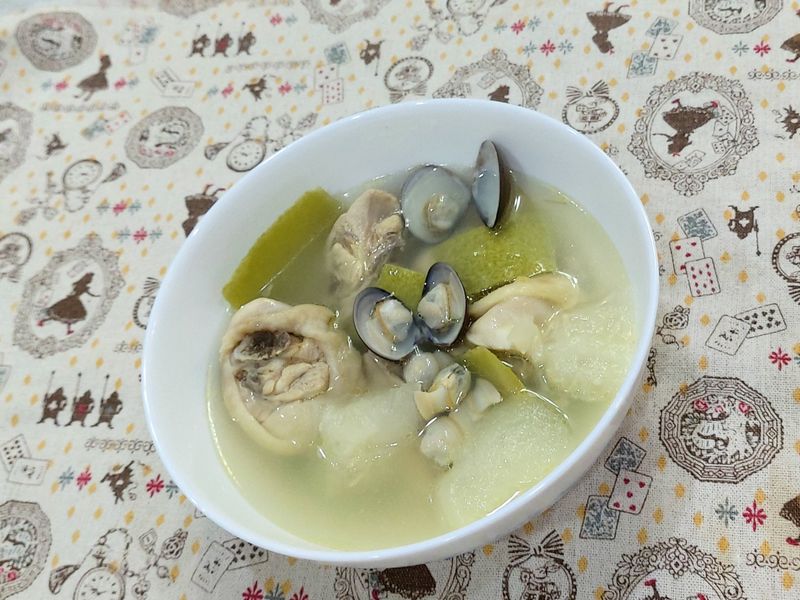 冬瓜皮蛤蠣雞湯(超好喝)