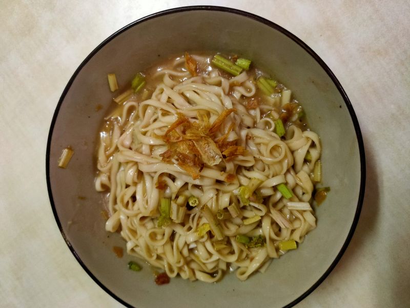 簡單麻醬麵