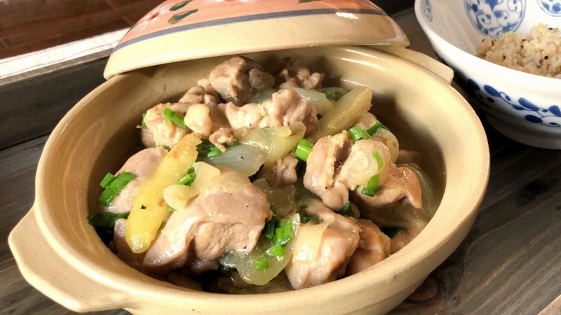 蔥燒雞  記得飯煮多一點喔!!