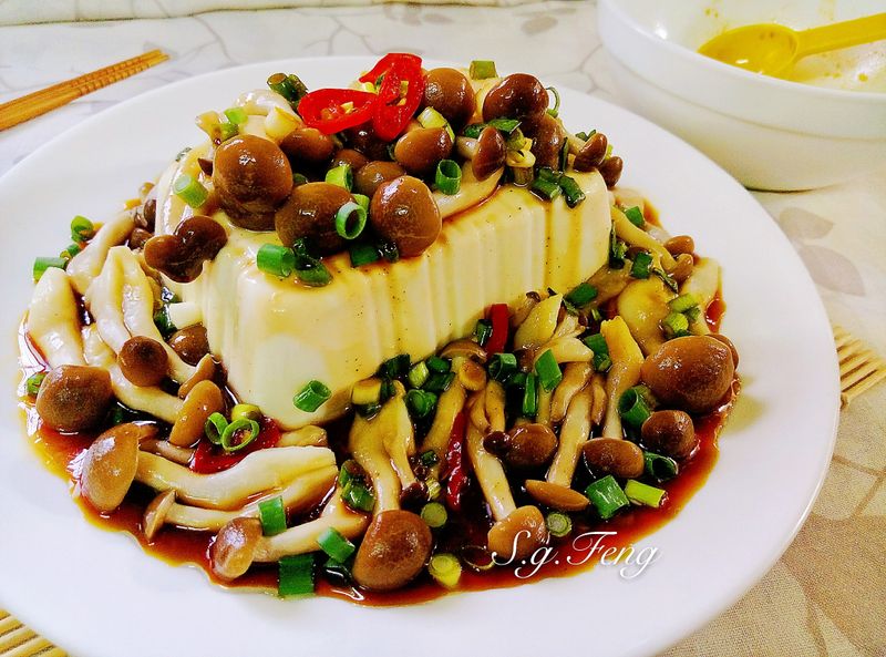 涼拌菇菇豆腐