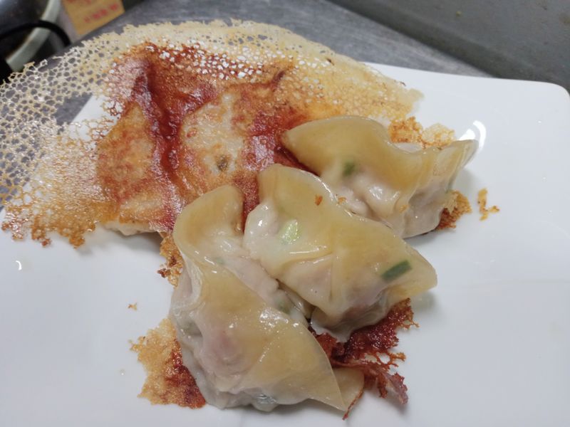 爆漿煎餃