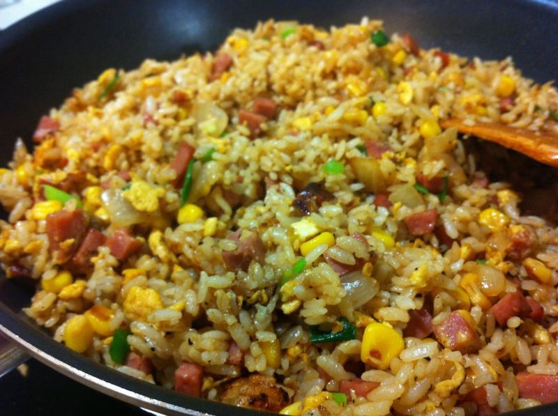 火腿玉米蛋炒飯