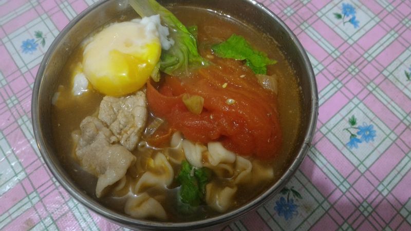 蕃茄煨麵