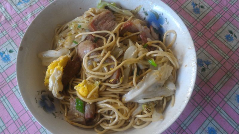 黯然銷魂之廣東蜜汁叉燒肉炒麵