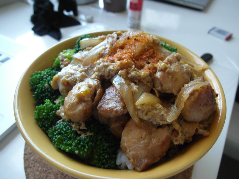 ◇瑞米兒◇日式親子丼