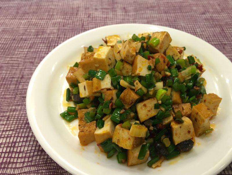 辣味韭菜豆干丁