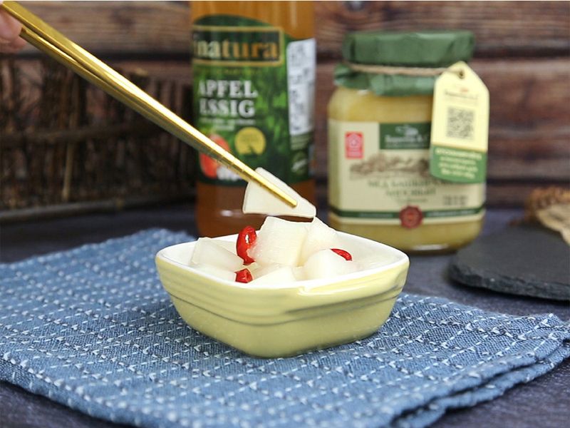宴客家常通用的定番解膩小菜.韓式醃蘿蔔