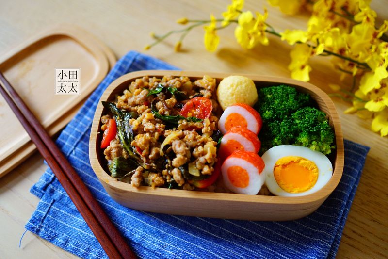 省時快速料理~打拋豬便當!