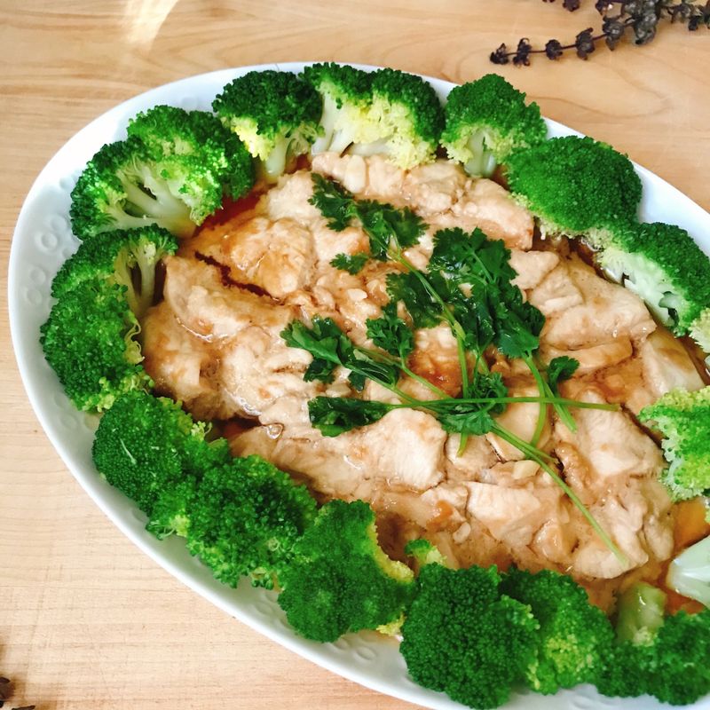【 家常菜 】簡易食譜 蒜蓉蒸雞肉