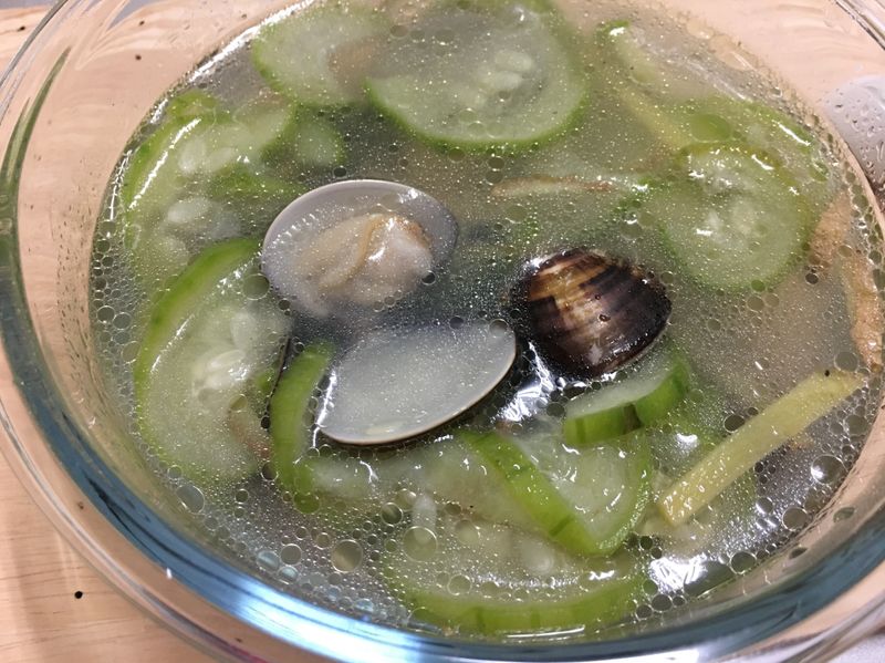飛利浦氣炸鍋》蛤仔絲瓜湯。社頭店
