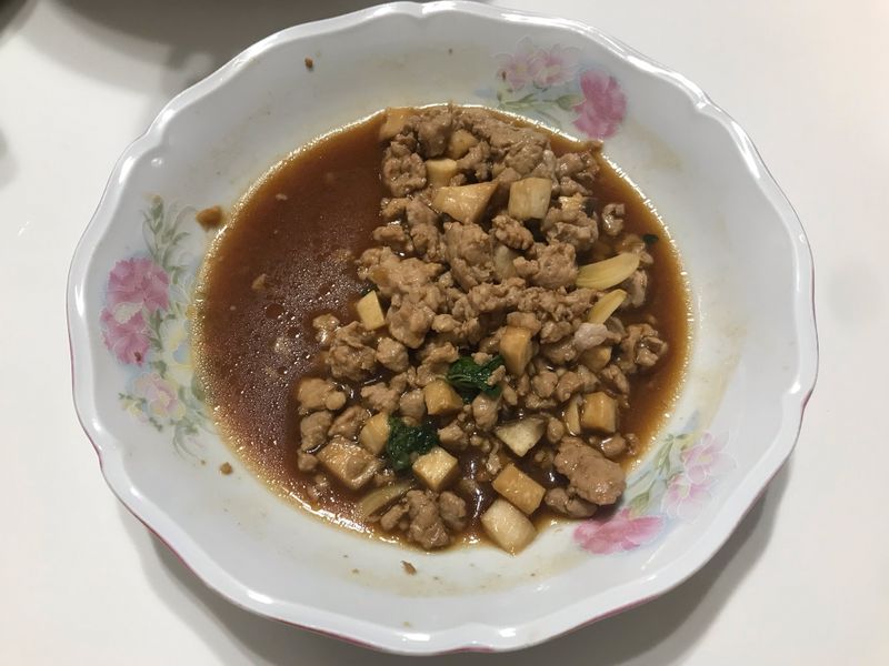 打拋豬肉