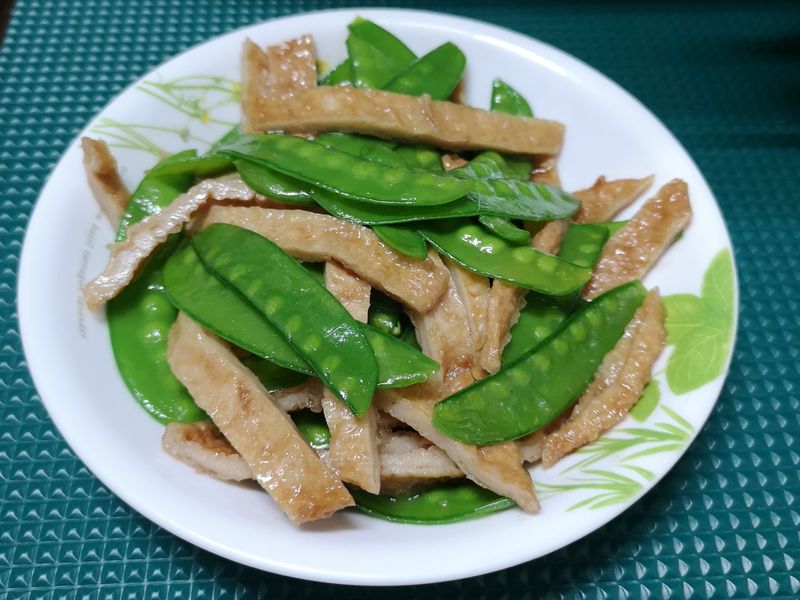 甜不辣荷蘭豆