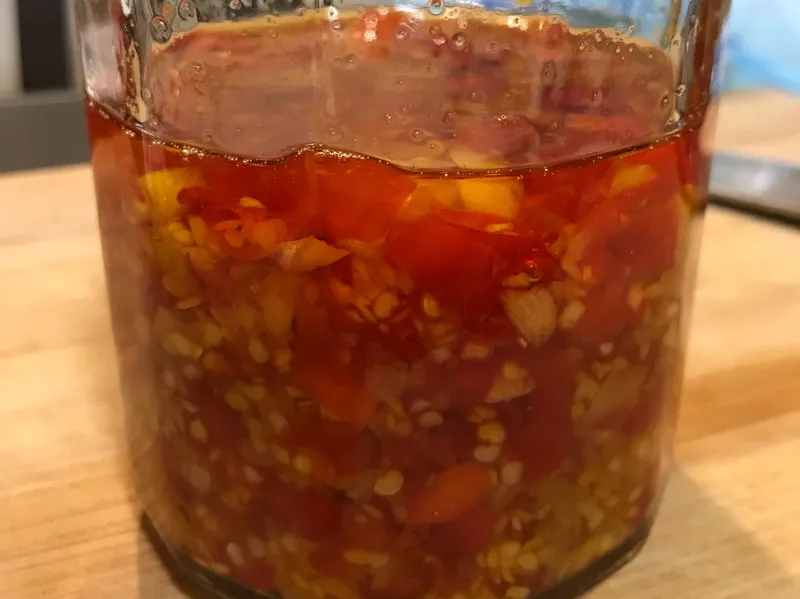 蒜頭辣椒油
