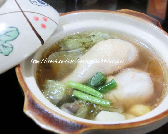 白菜燉雞湯