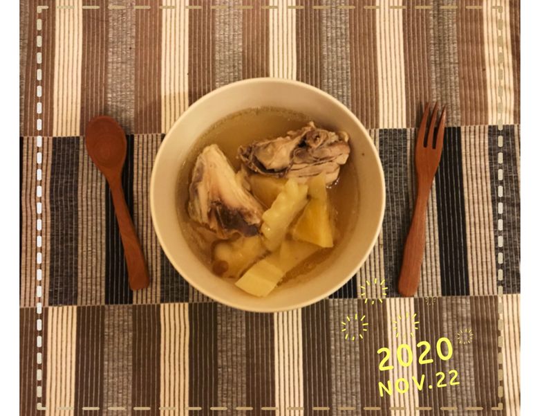 鳳梨苦瓜雞湯