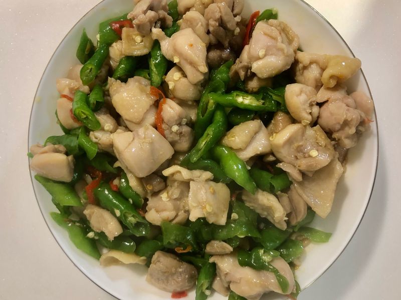 糯米椒炒雞丁