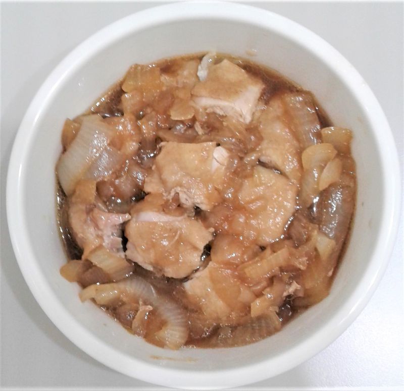 洋蔥滷雞腿