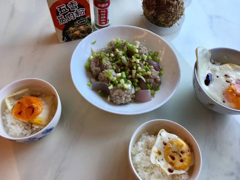 粉蒸肉丸子