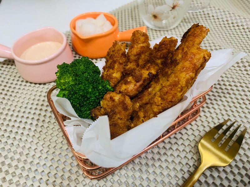酥炸新餐肉條佐千島優格醬-奶蛋素