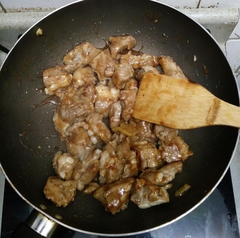 果醬燜排骨