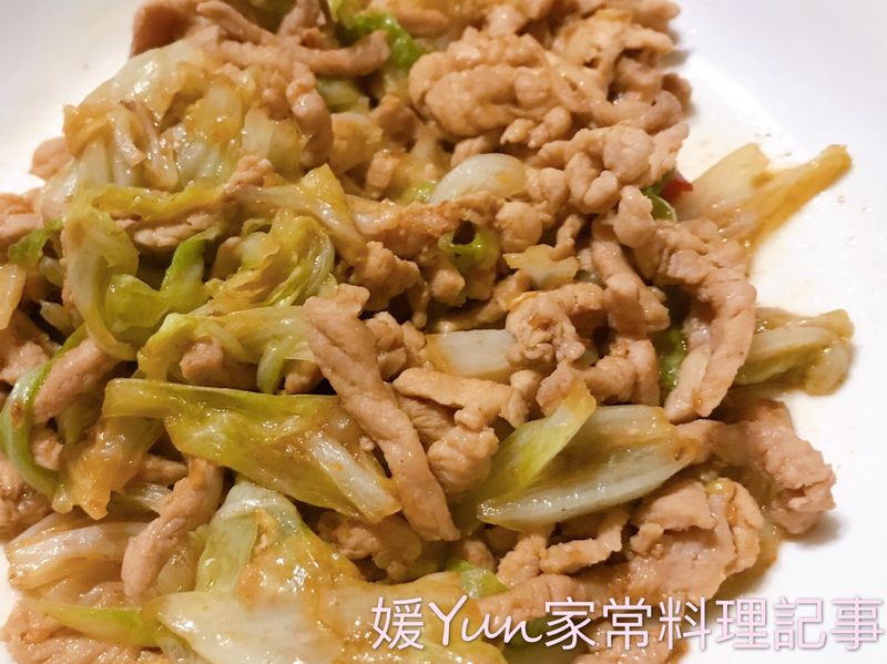 。沙茶高麗菜肉絲。