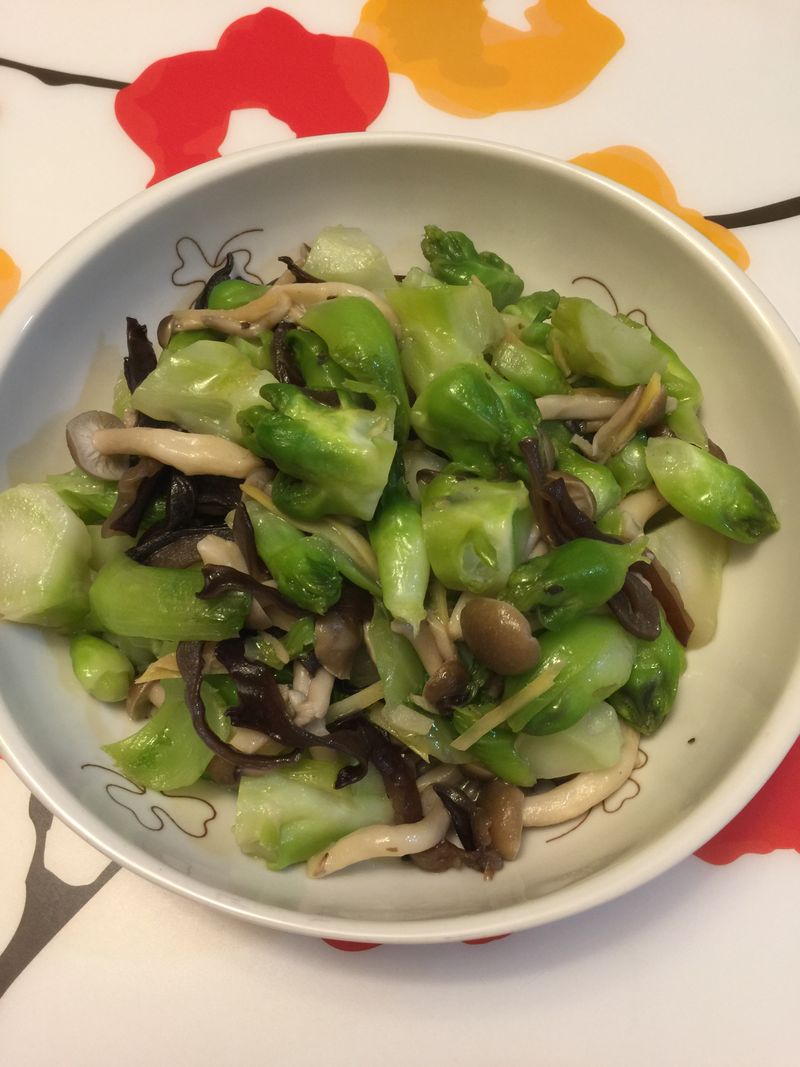 綠意盎然娃娃菜