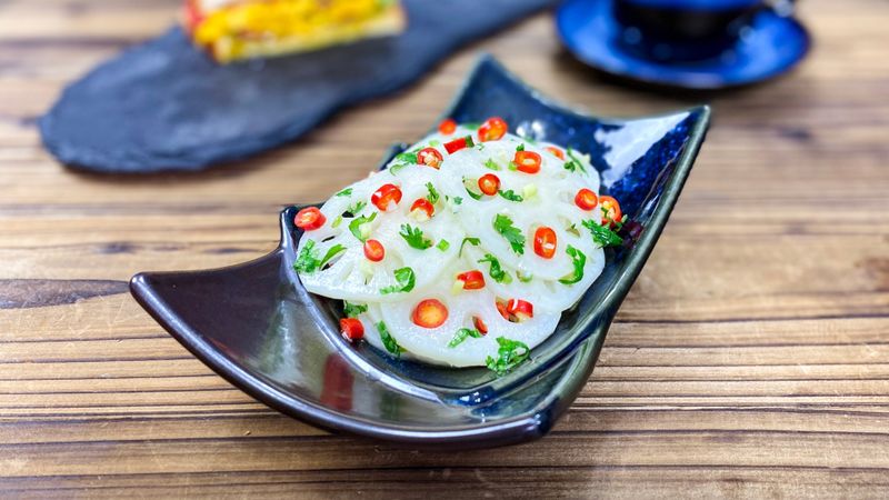 薑汁熗拌蓮藕(能吃出幸福味道的素菜)