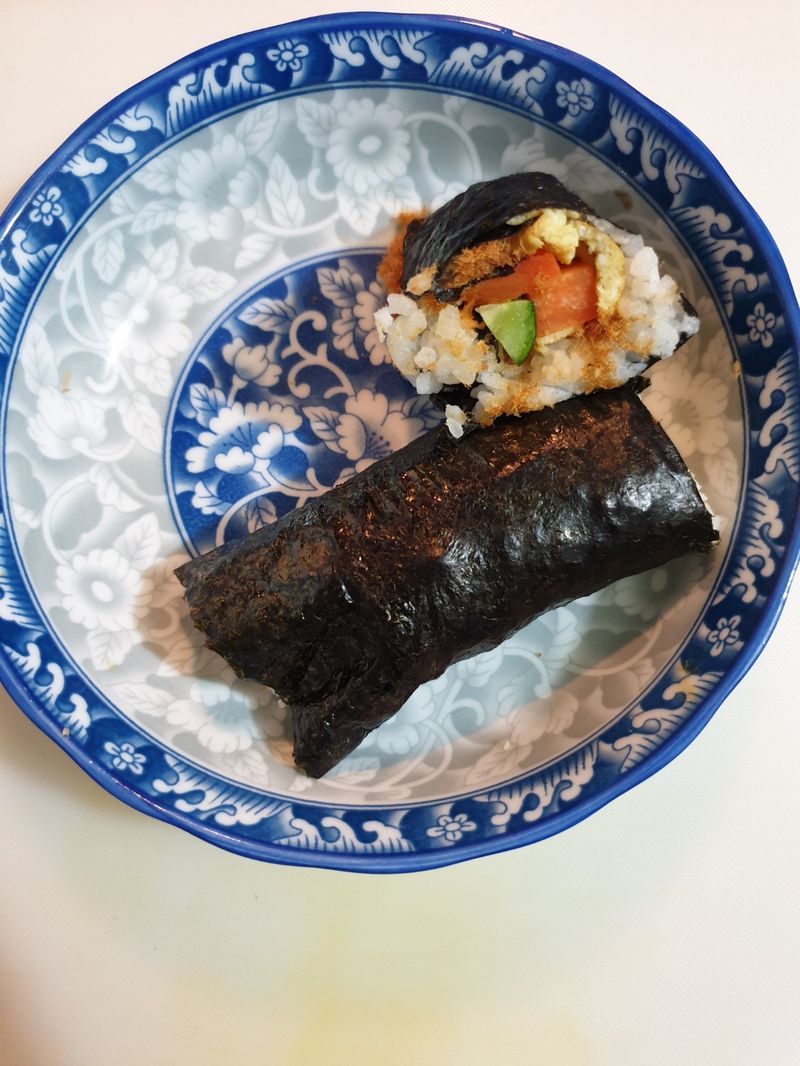 肉鬆飯捲