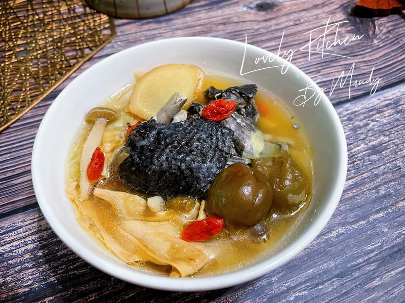 梅子雞湯