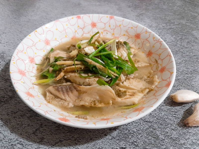 泰式檸檬魚 (檸檬青辣椒醬、電鍋料理)