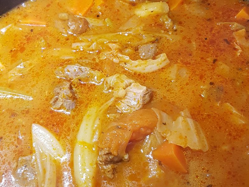 牛腩羅宋湯