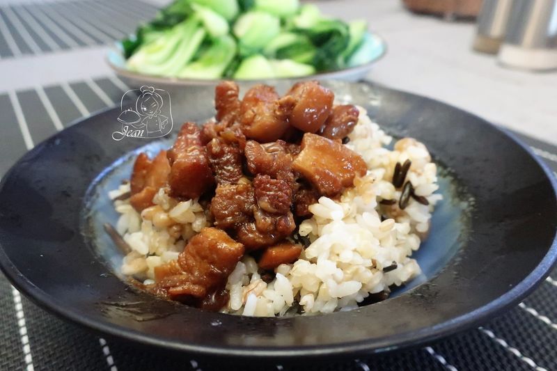 手切肉燥飯