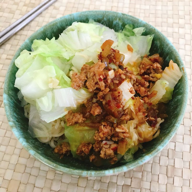 【 快速料理 】麻辣味四川擔擔麵