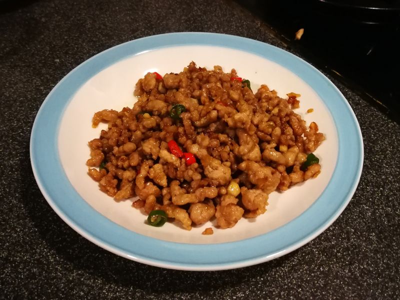 辣椒炒肉碎