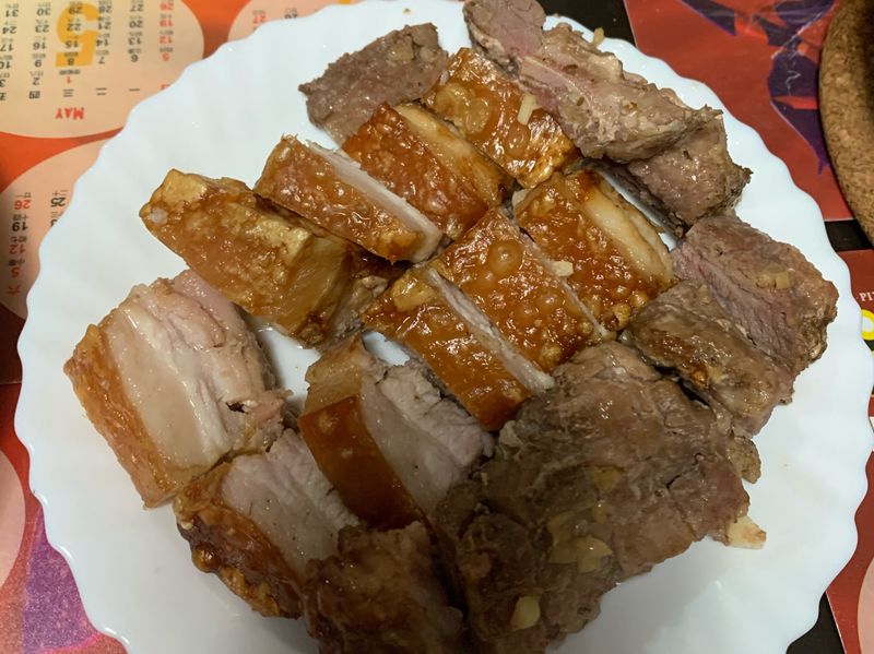脆皮豬肉