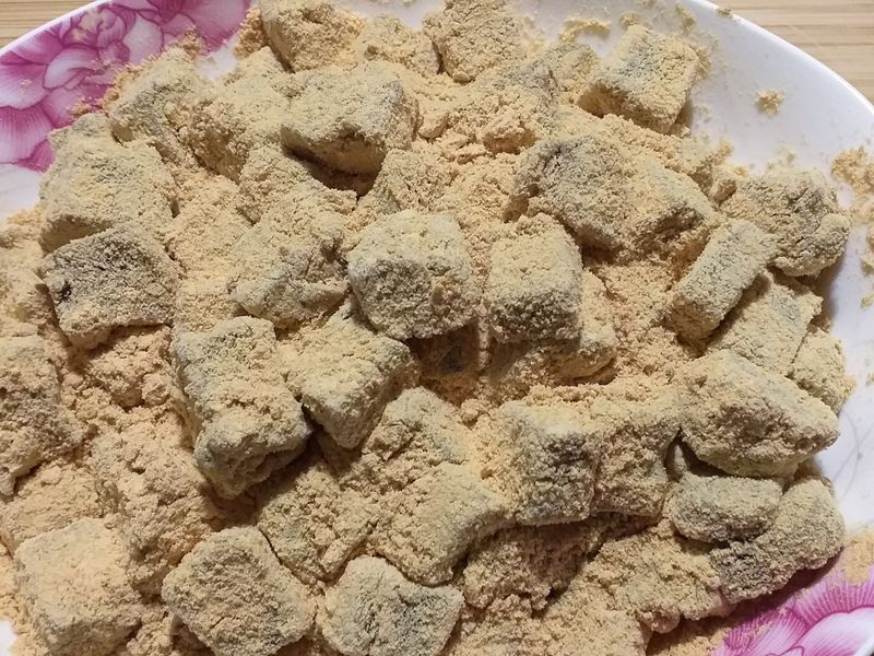 藕粉黑糖涼糕!(黄豆粉)