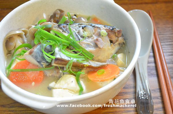 暖呼呼的味噌鯖魚湯