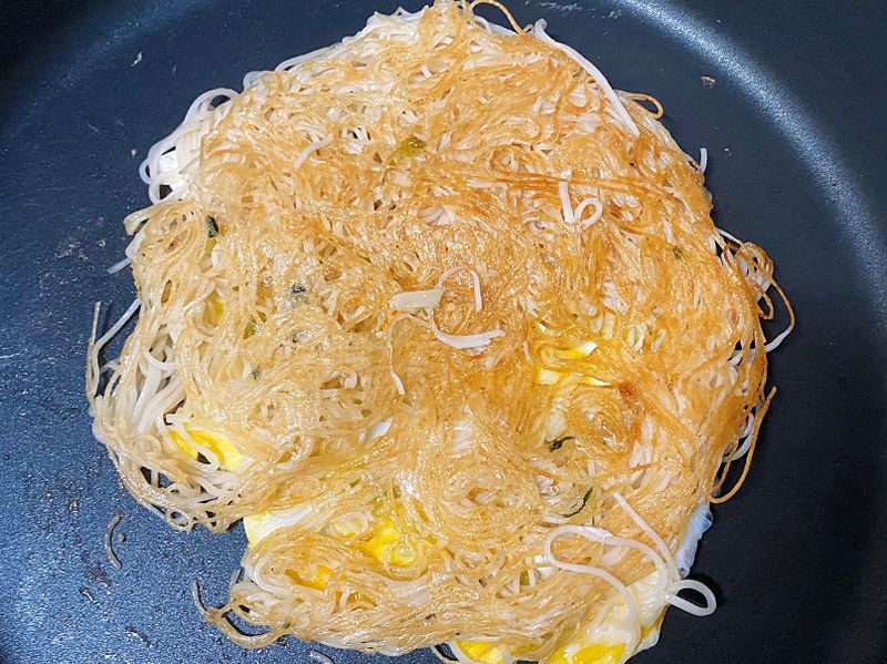 麻油麵線雞蛋煎