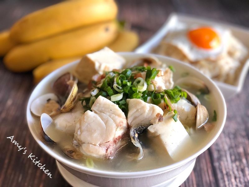 蛤蜊鮮魚湯