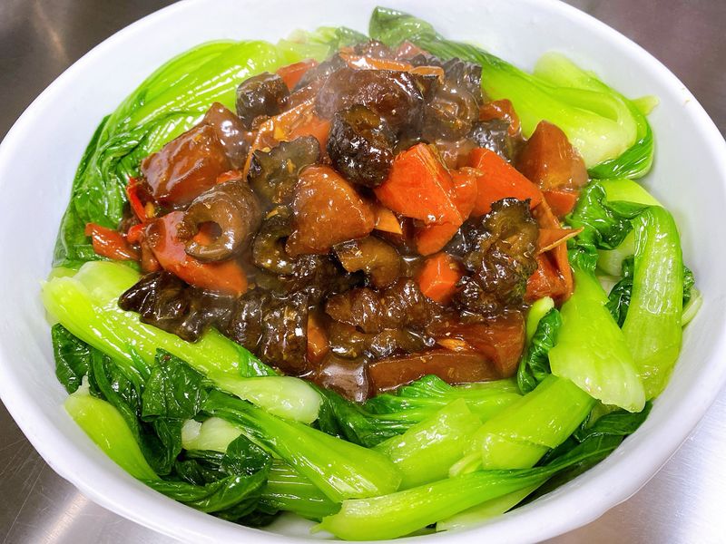 虎掌燴烏參